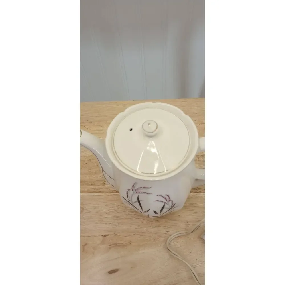 VTG Japan tea pot. , plug in. Not working